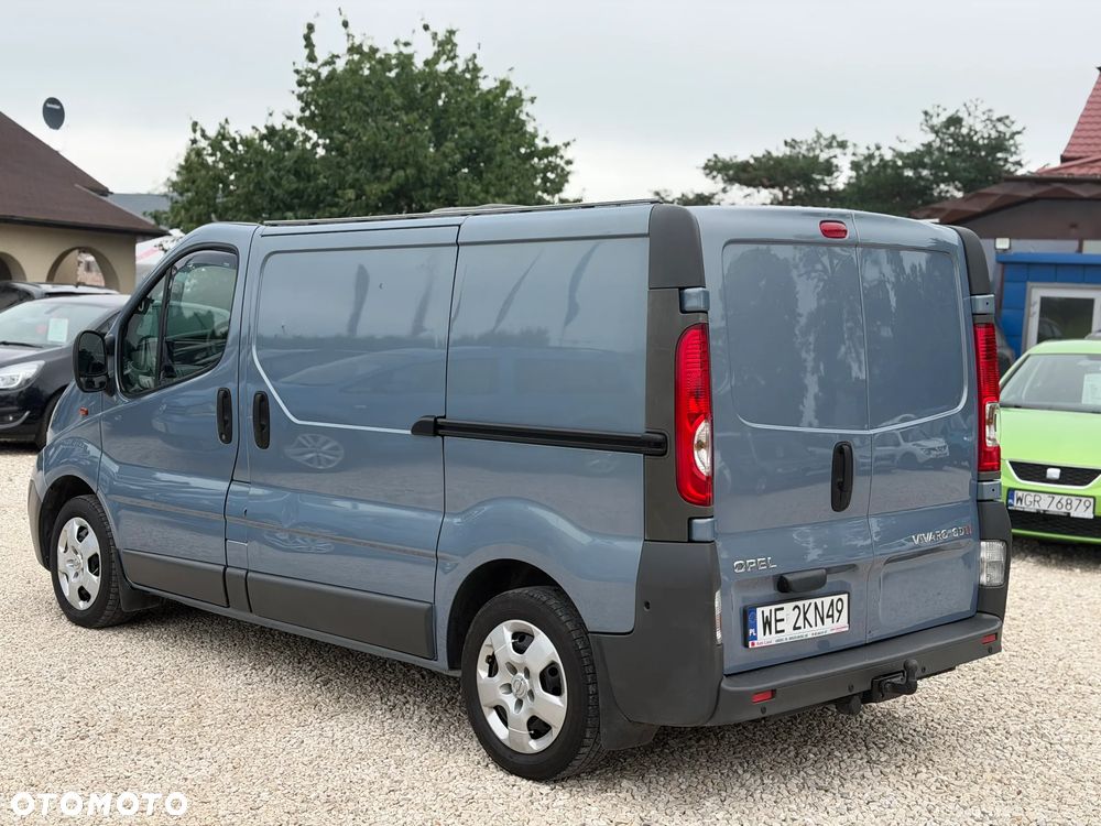 Opel VIVARO - 12