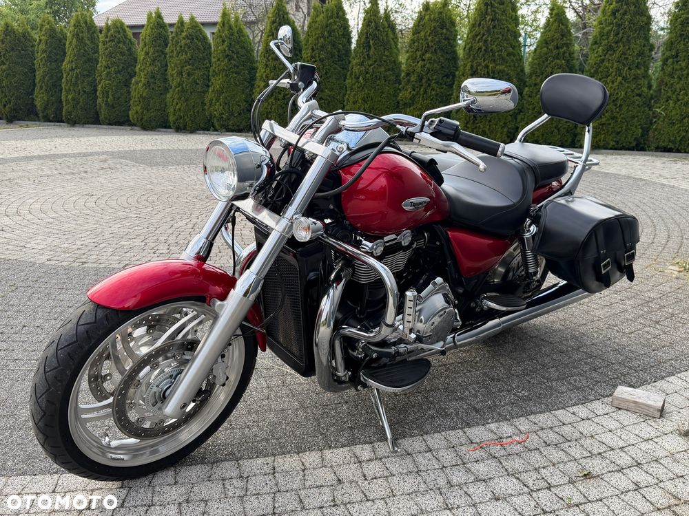 Triumph Thunderbird - 12