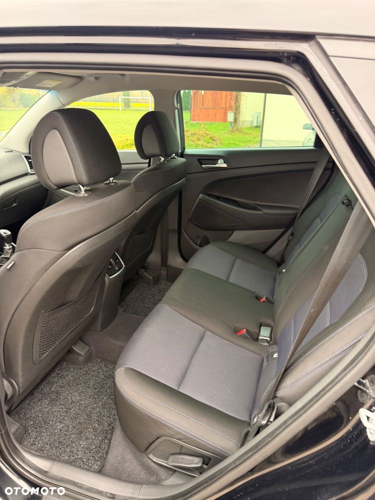 Hyundai Tucson - 16