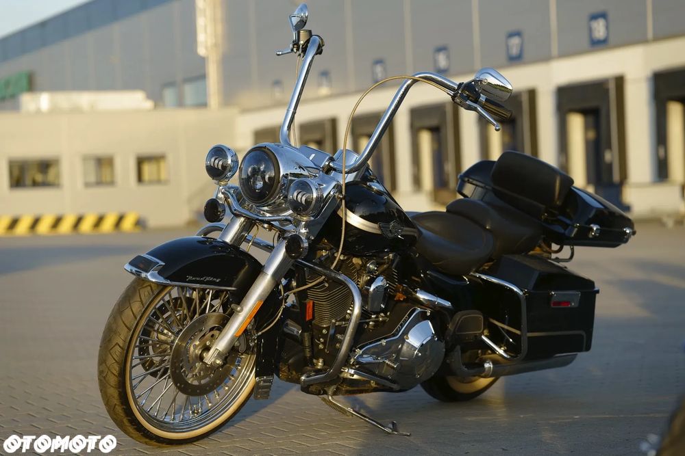 Harley-Davidson Touring Road King - 9