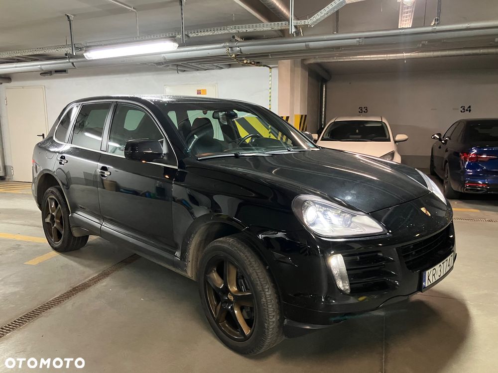 Porsche Cayenne - 20