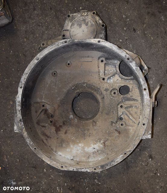 OBUDOWA KOŁA ZAMACHOWEGO MAN 19-272 f2000 f90 - 1