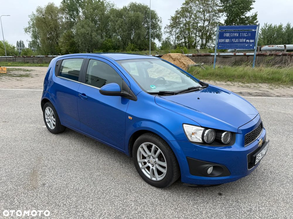 Chevrolet Aveo 1.6 LTZ - 10