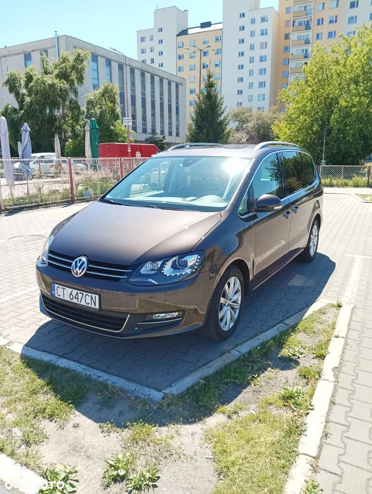 Volkswagen Sharan 2.0 TDI (BlueMotion Technology) Highline - 18
