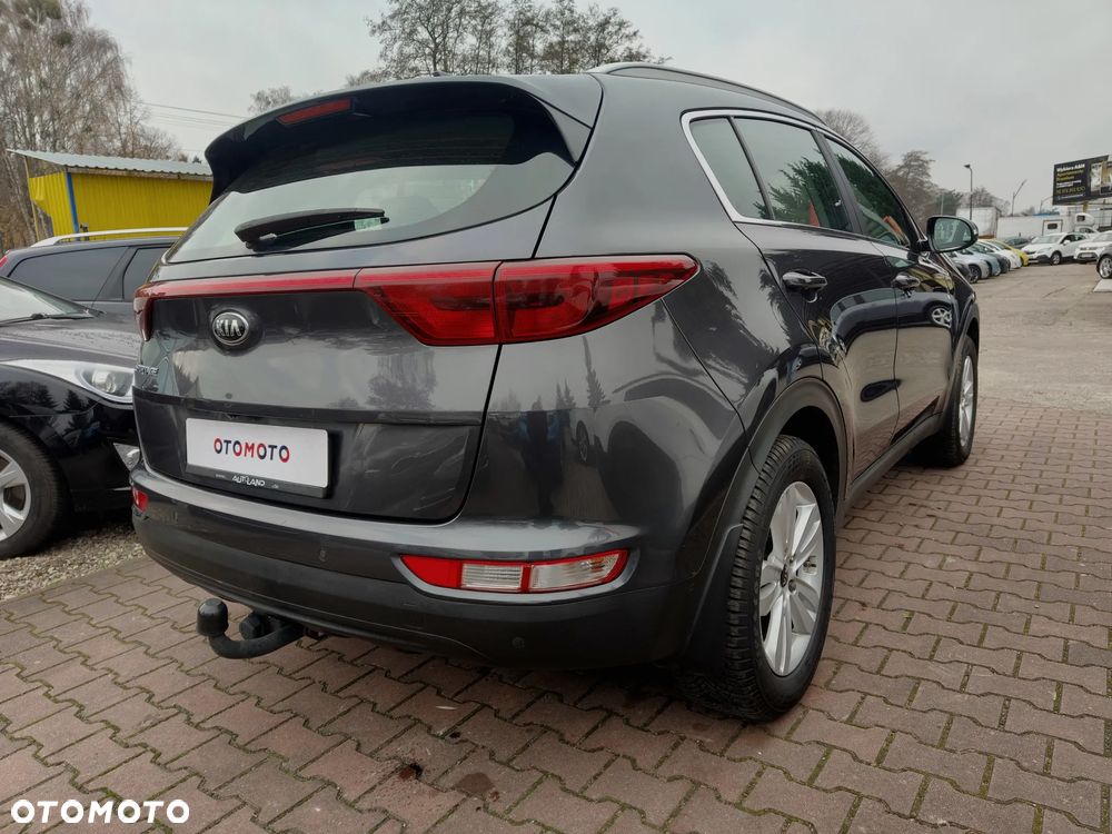 Kia Sportage 1.6 GDI 2WD Attract - 11