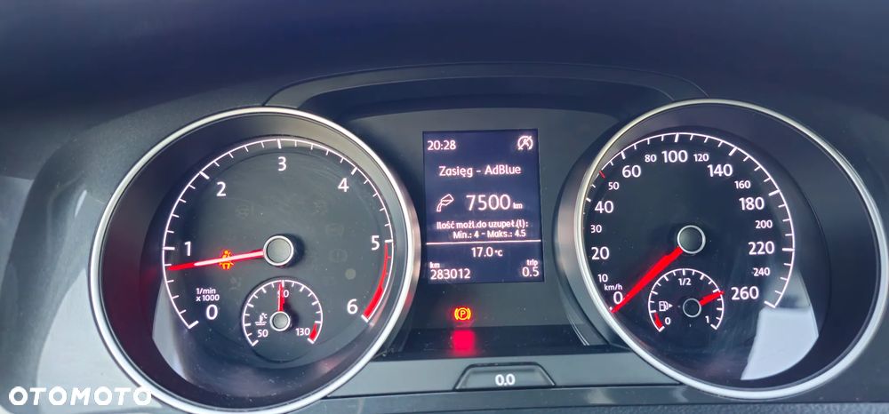 Volkswagen Golf 1.6 TDI BMT Comfortline - 13