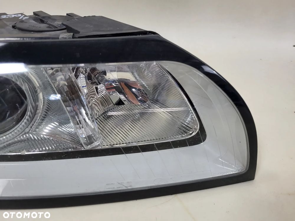 VOLVO V50 S40 LIFT 07-12 PRZEDNIA LAMPA PRAWA EU - 4