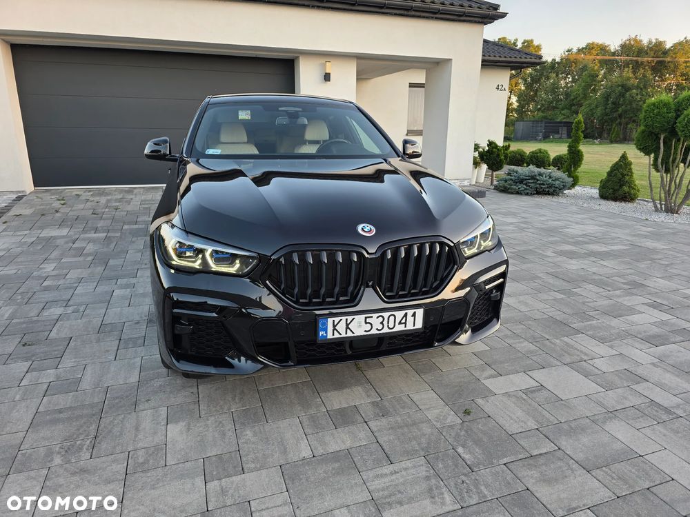 BMW X6 xDrive40d mHEV - 8