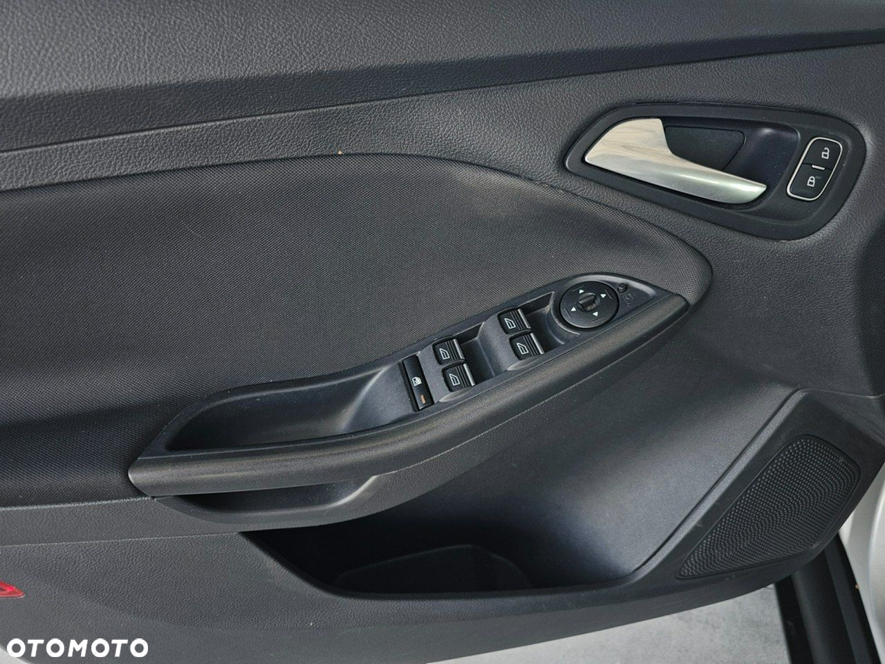 Ford Focus - 11