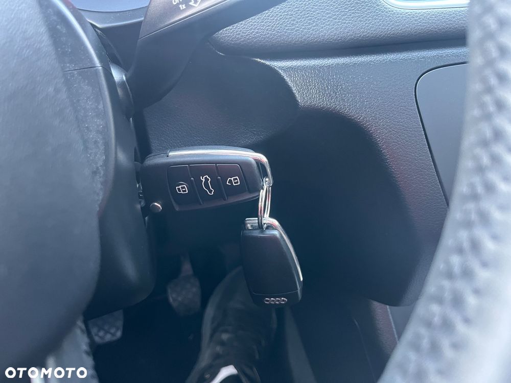 Audi Q3 2.0 TFSI Quattro - 14