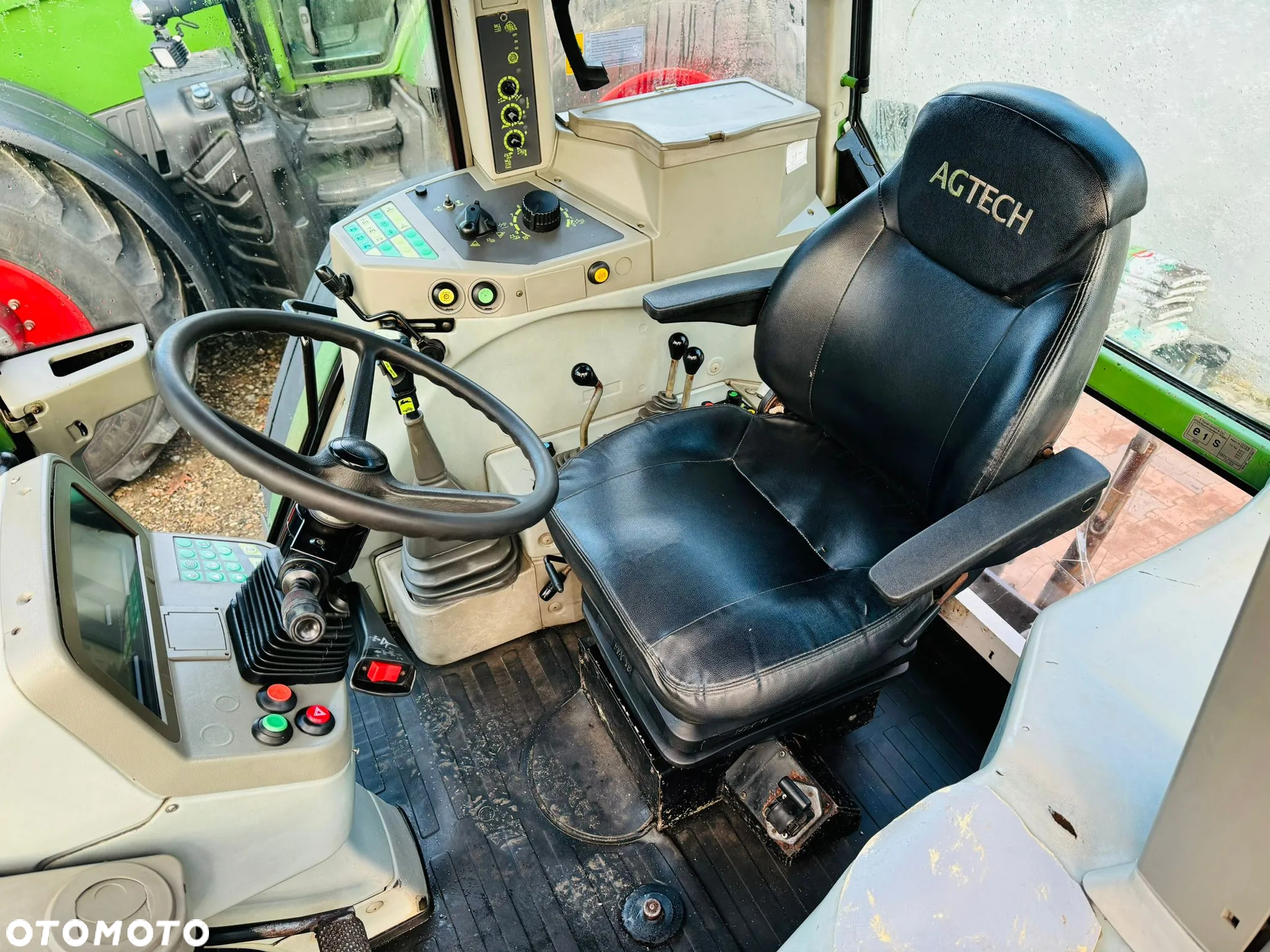 Fendt Favorit 818 - 20