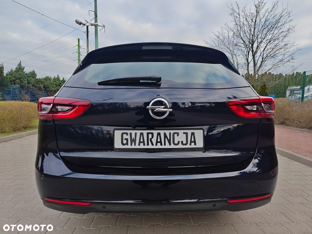 Opel Insignia - 10
