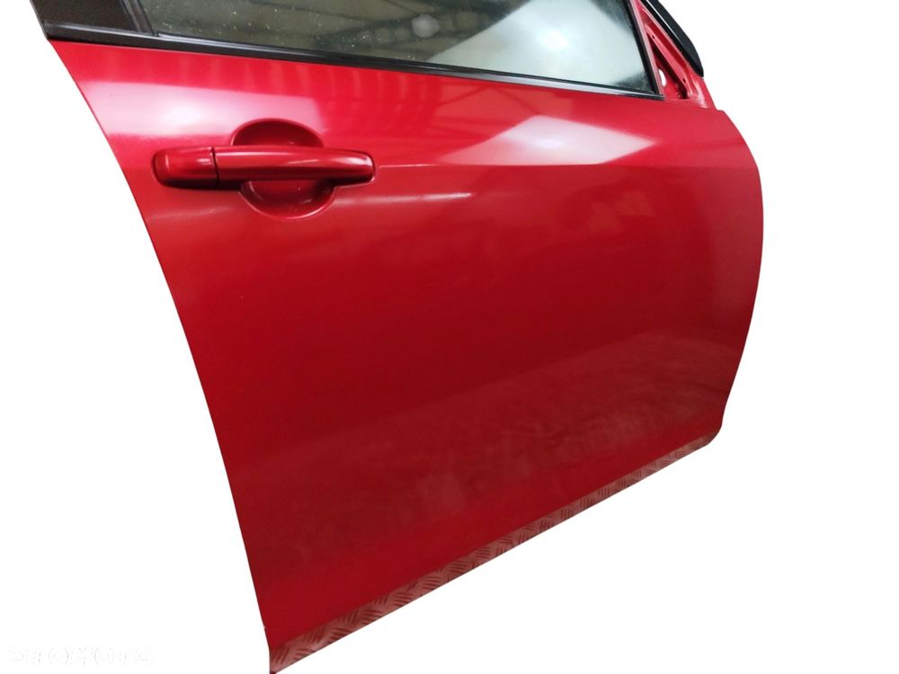 DRZWI PRAWY PRZÓD SUZUKI SWIFT V (2010-2013) 1.2 94KM - 6