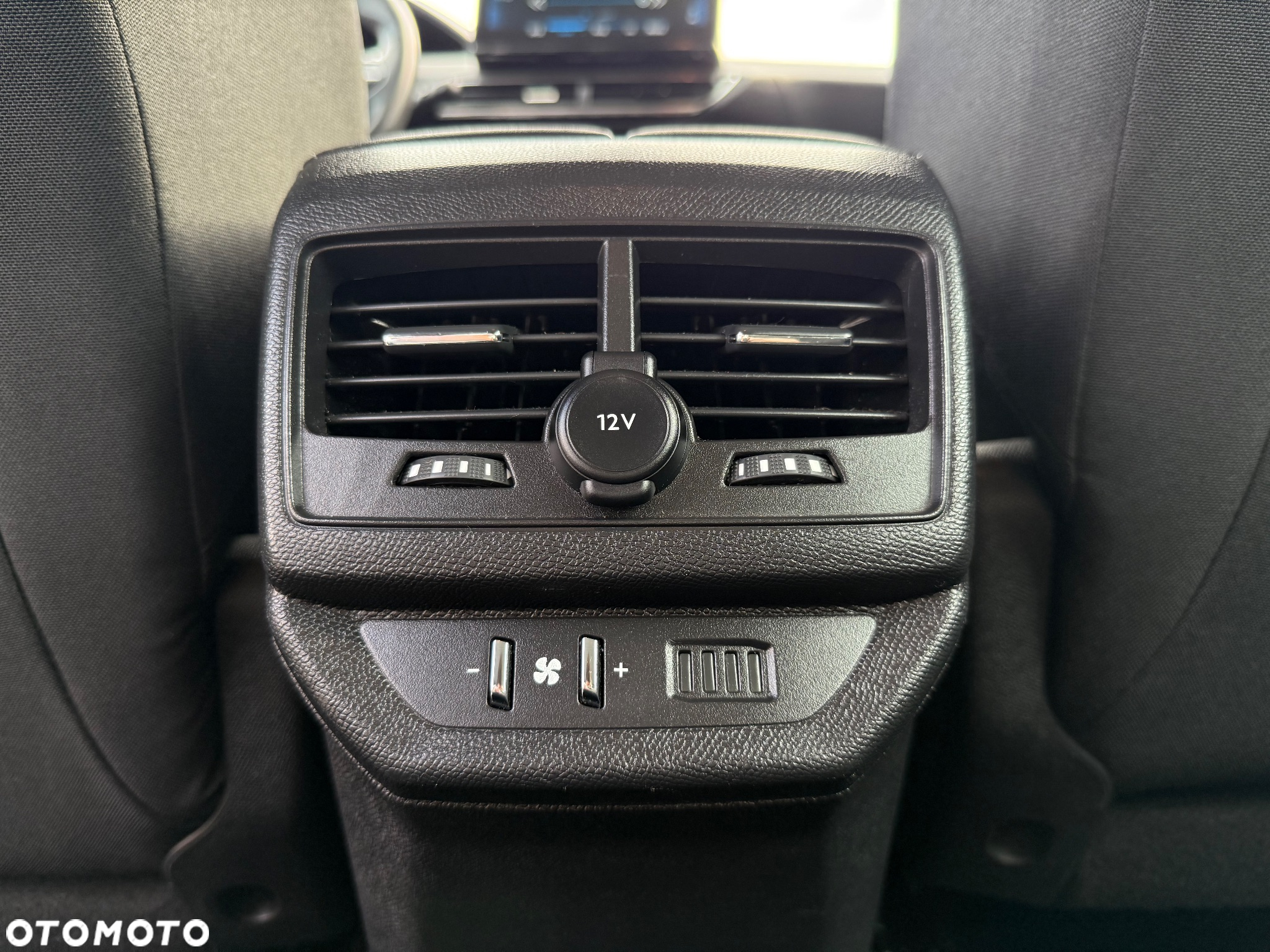 Peugeot 5008 1.2 PureTech Active Pack S&S EAT8 - 36
