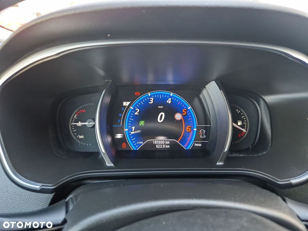 Renault Megane 1.6 dCi GT EDC - 25