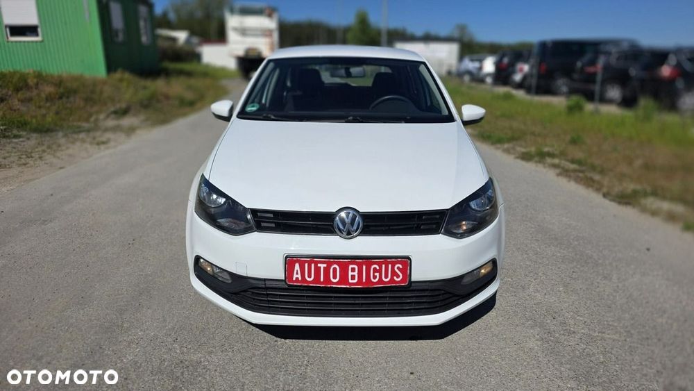 Volkswagen Polo - 2