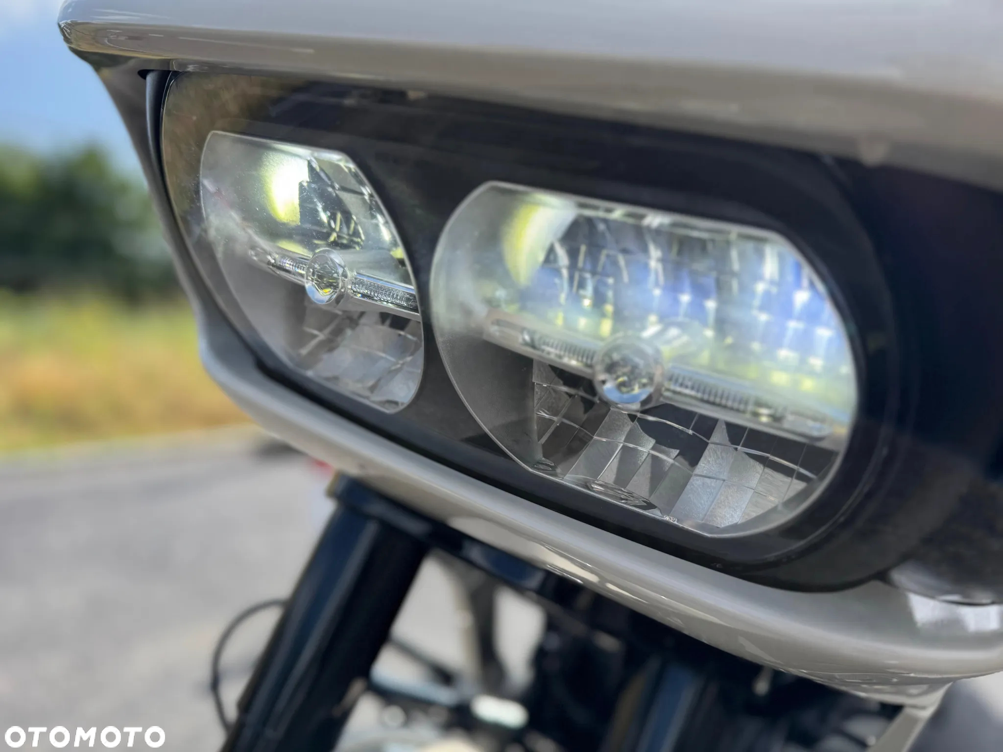 Harley-Davidson Touring Road Glide - 14