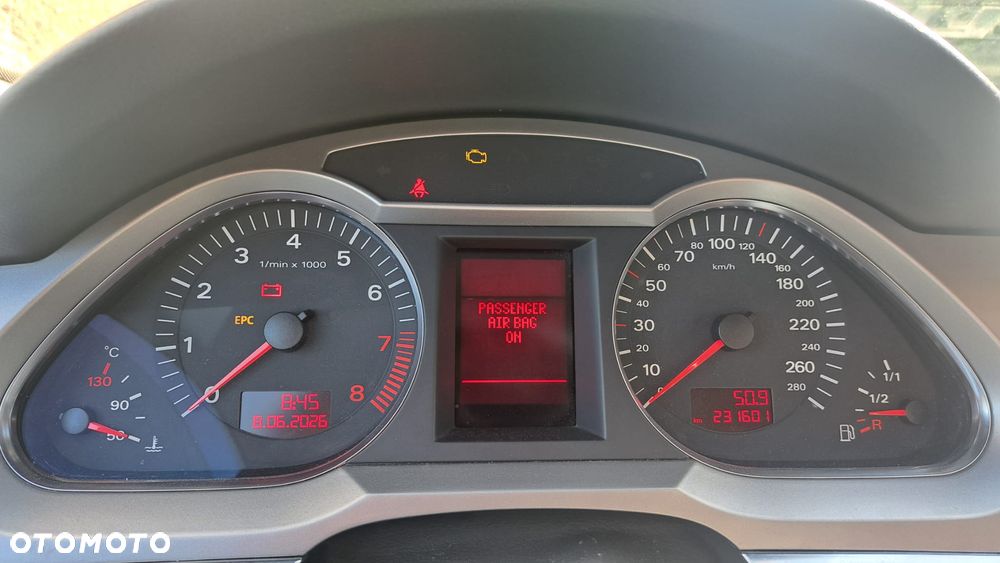 Audi A6 Avant 2.4 quattro - 11