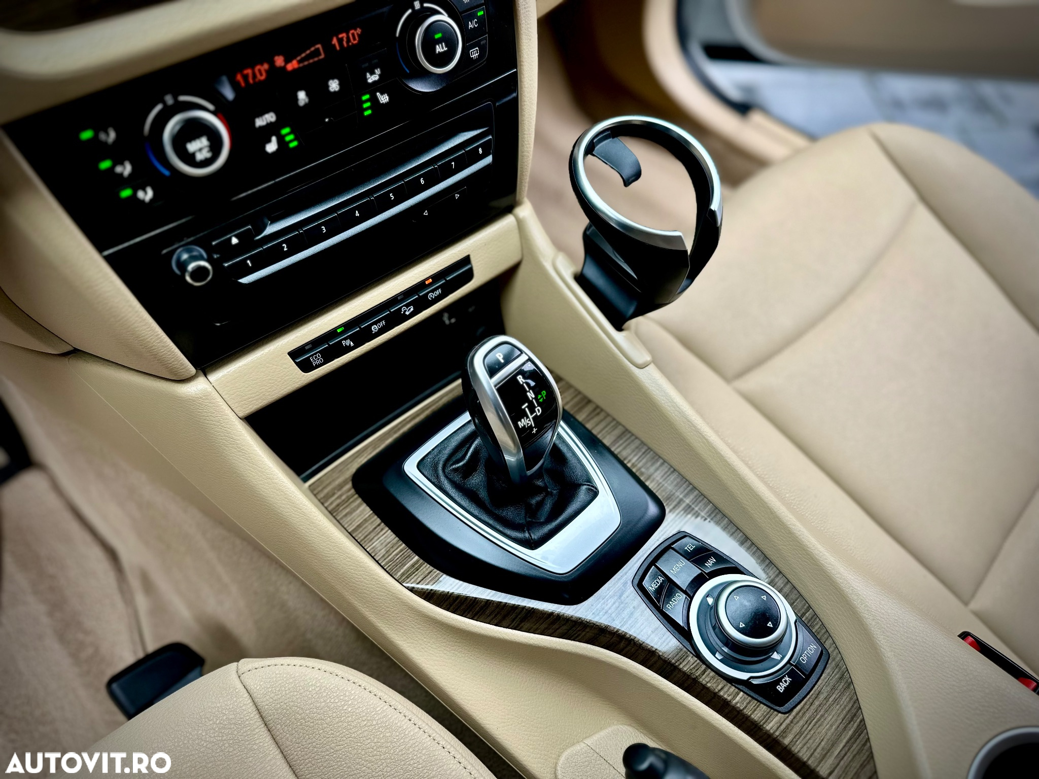 BMW X1 - 26