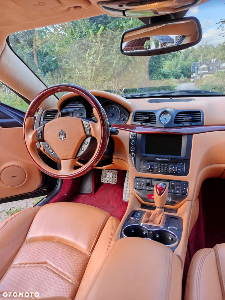 Maserati GranTurismo - 17