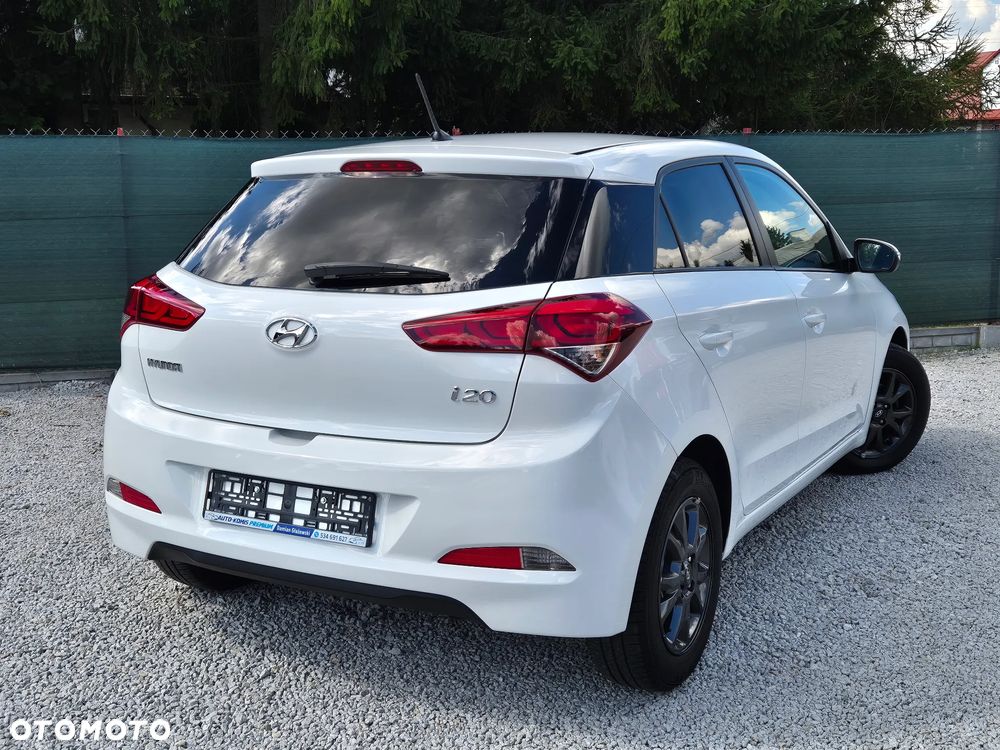 Hyundai i20 1.2 Passion - 13