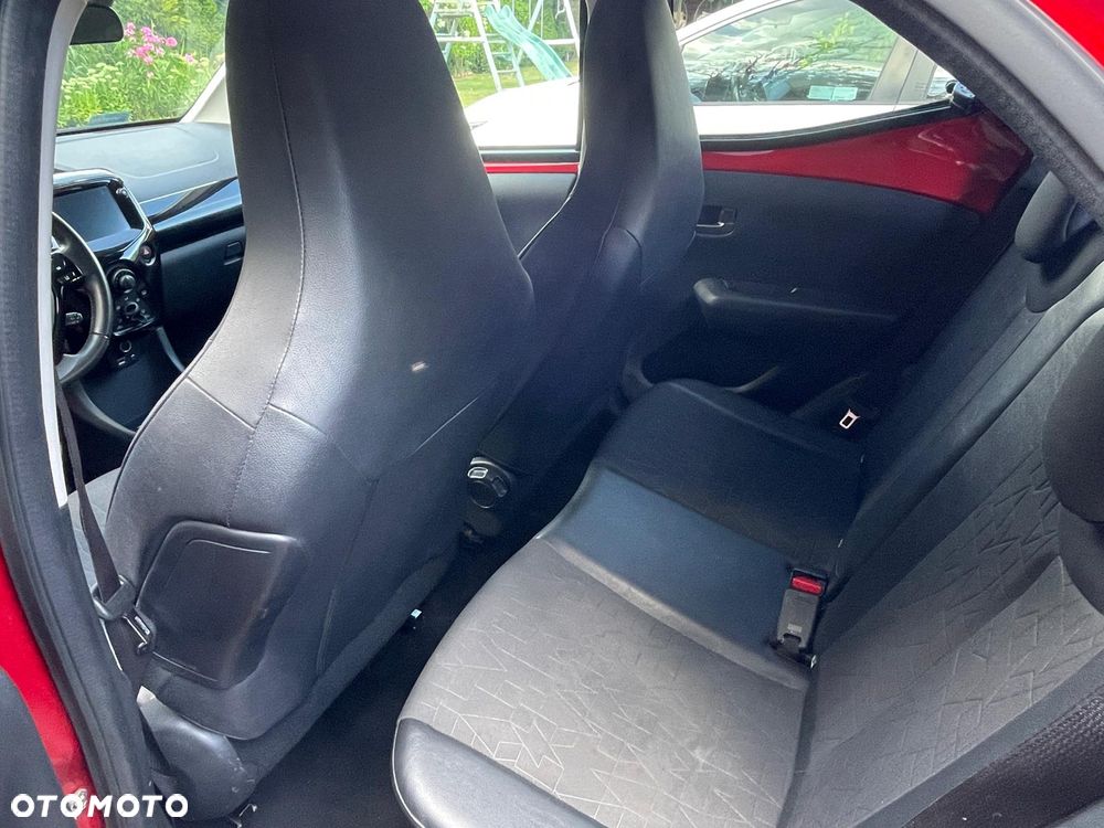 Toyota Aygo 1.0 VVT-i Color Edition - 8