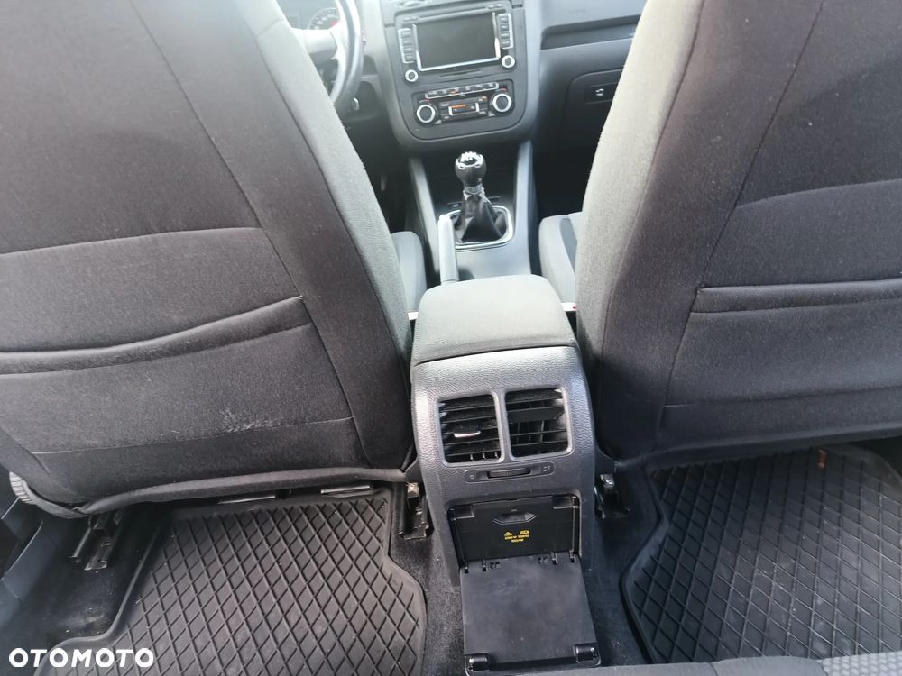 Volkswagen Jetta 1.6 TDI DPF Highline - 9