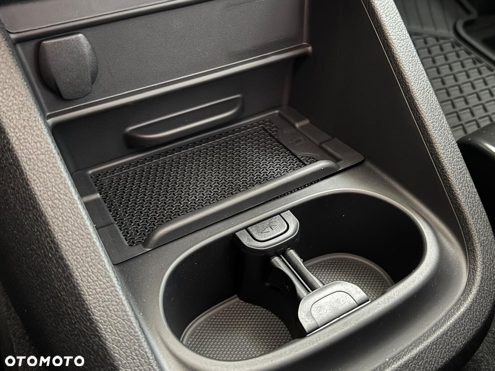 Mercedes-Benz Vito - 33