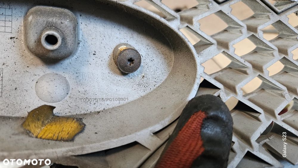 Grill atrapa Ford Galaxy Mk1 Lift chrom 4M218151AAW - 4