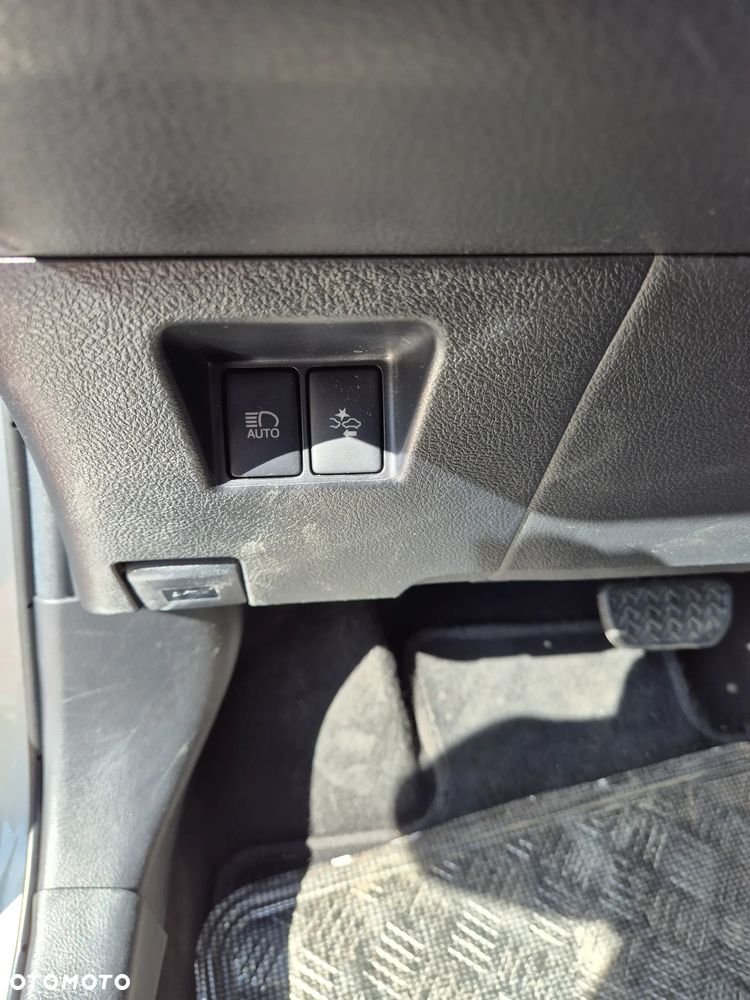 Toyota Yaris 1.5 VVT-i Style Selection - 30