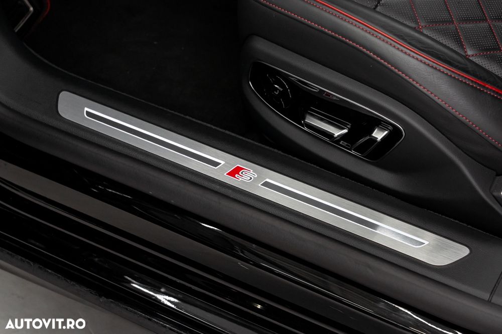 Audi S8 PI quattro Tiptronic MHEV - 30