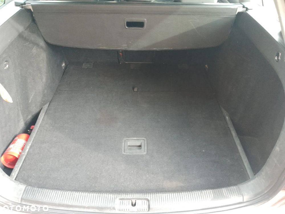 Volkswagen Golf - 15