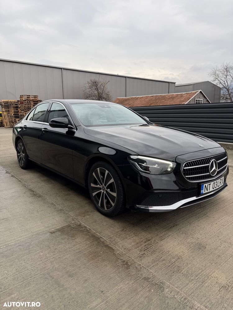 Mercedes-Benz E - 19