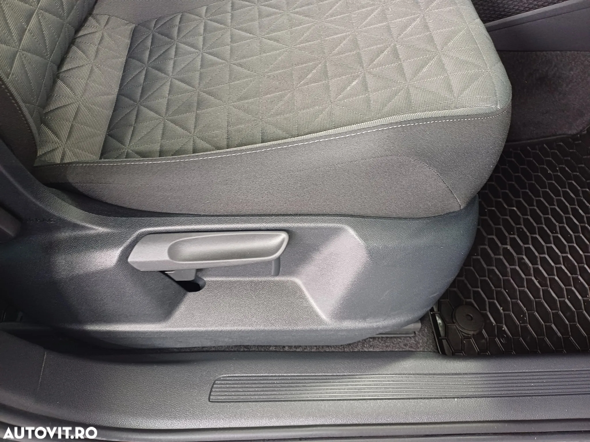 Volkswagen Tiguan 2.0 TDI SCR DSG 4Motion Life - 27