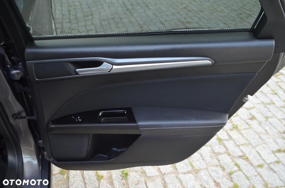 Ford Mondeo 1.6 TDCi Start-Stopp Titanium - 18