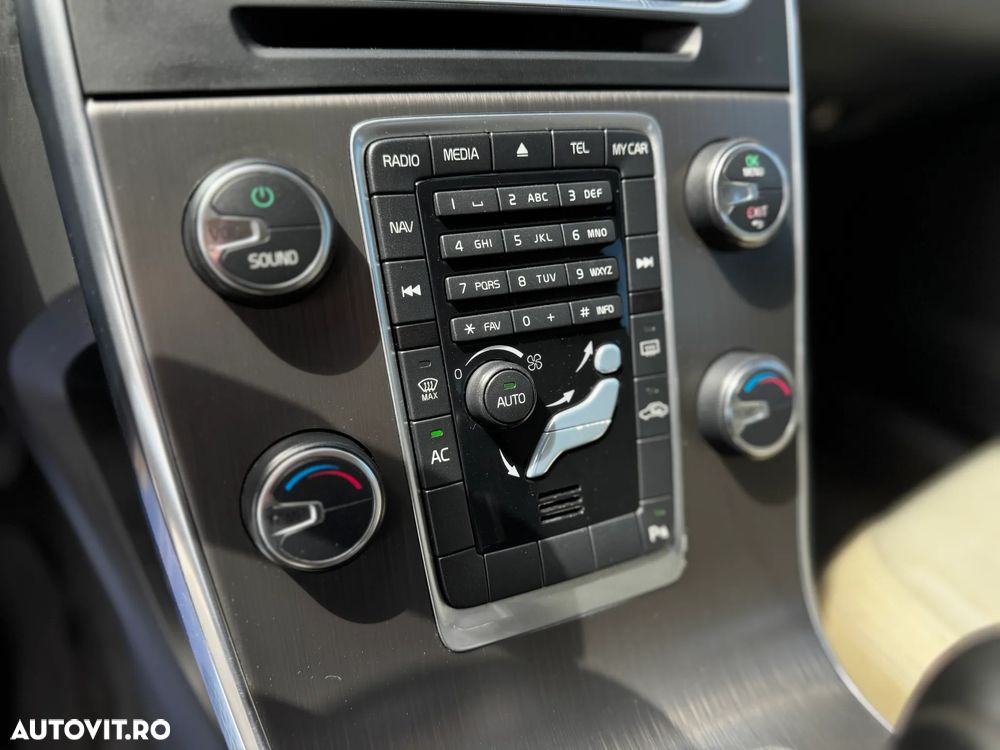 Volvo S60 D3 Start-Stop Basic - 29