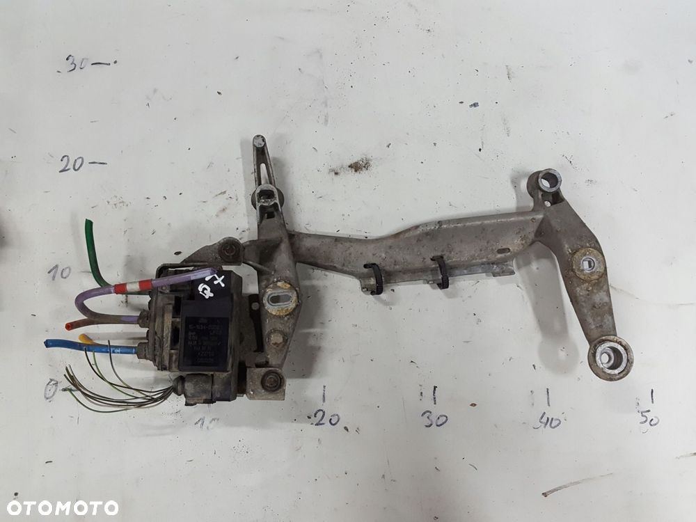 AUDI Q7 4L 05-15r RIZDZIELACZ ZAWIESZENIA - 1