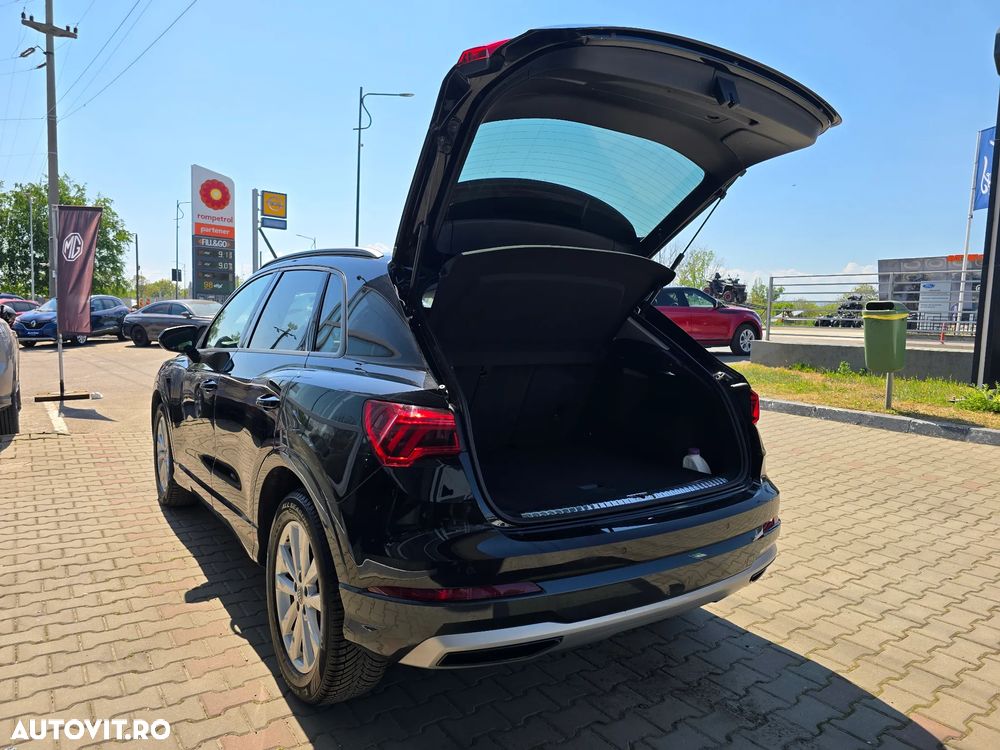 Audi Q3 35 TDI S tronic - 14