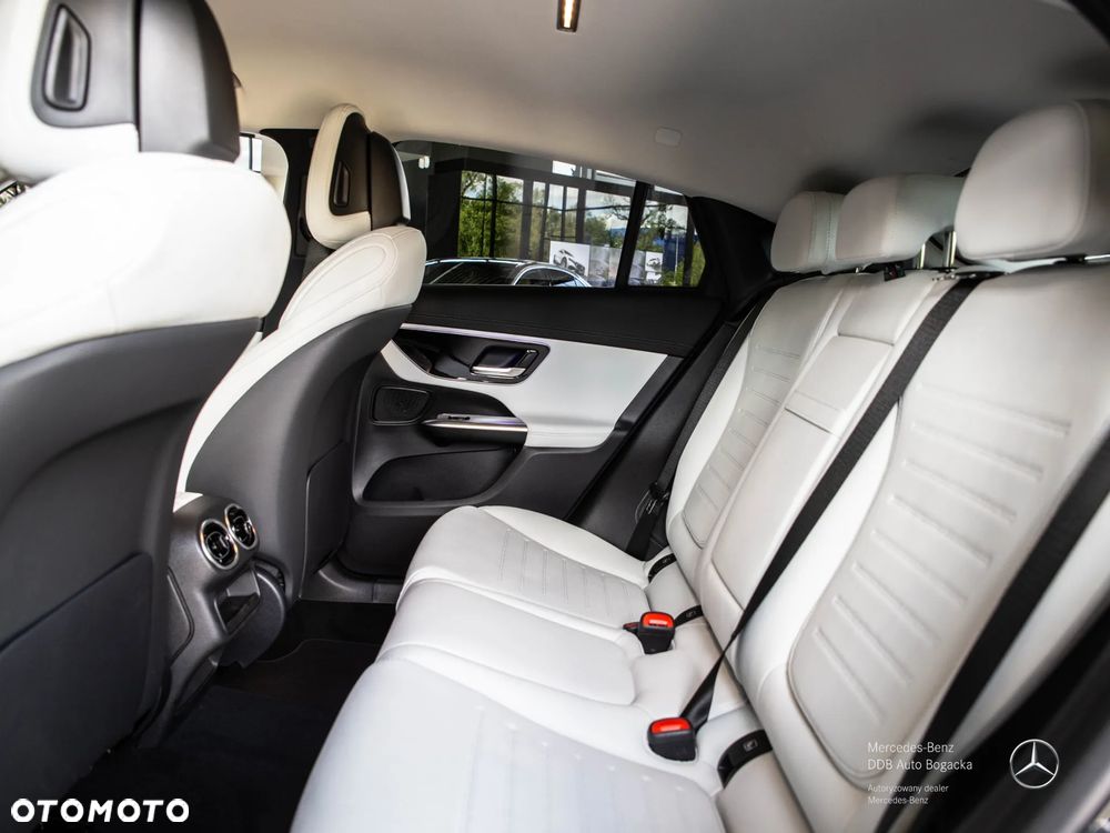 Mercedes-Benz GLC 200 mHEV 4-Matic AMG Line - 6