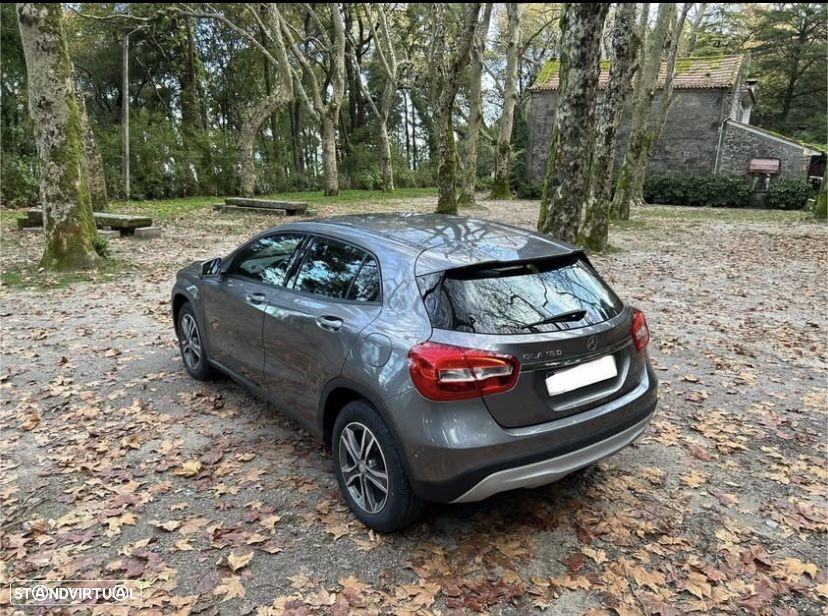 Mercedes-Benz GLA 180 7G-DCT Activity Edition - 2