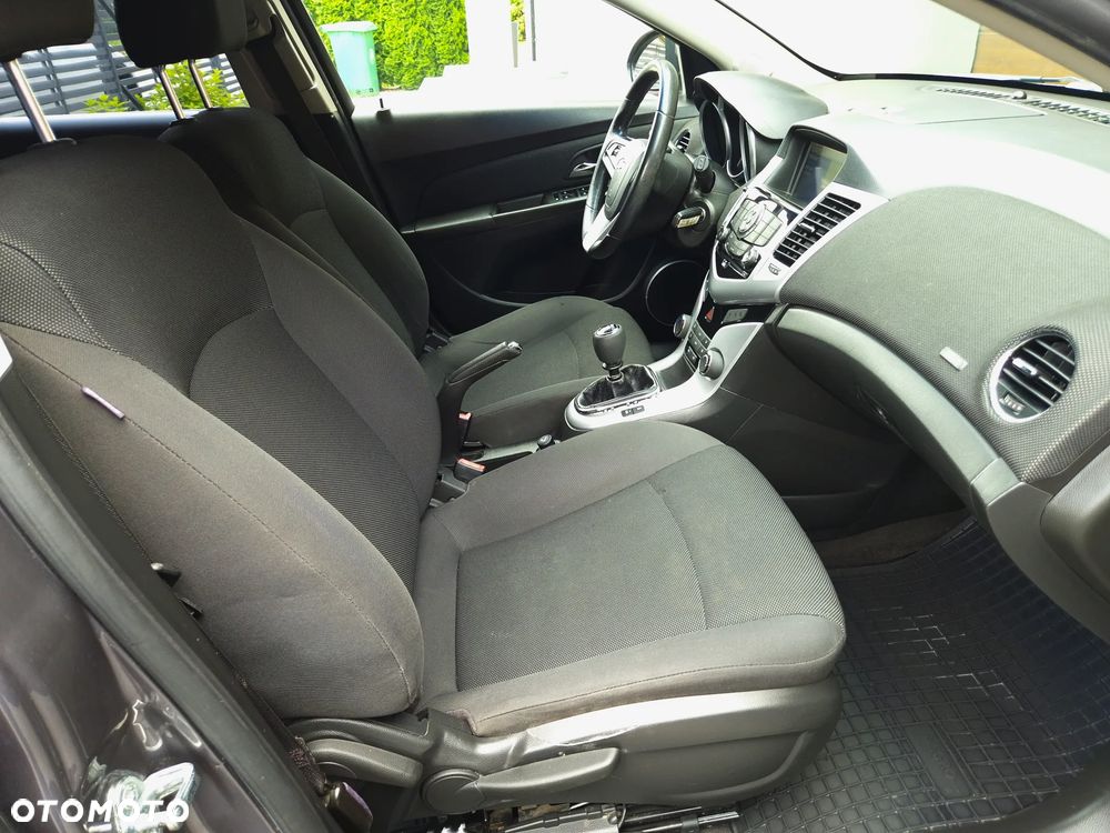 Chevrolet Cruze 1.4 T LT+ - 33