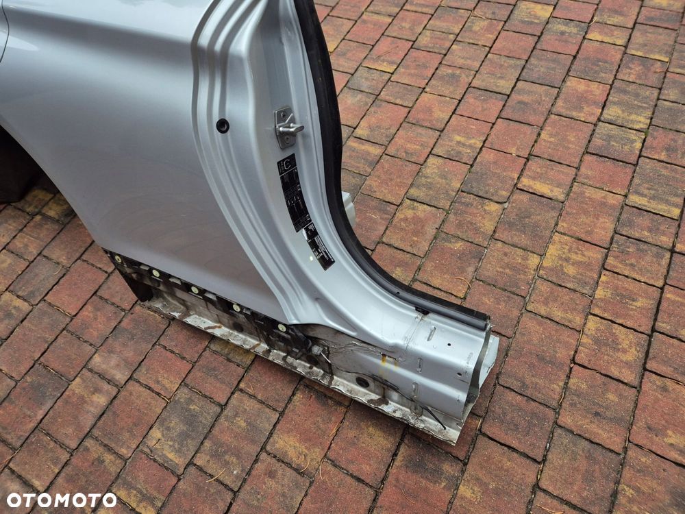 blotnik prawy tyl bmw f12 cabrio - 5