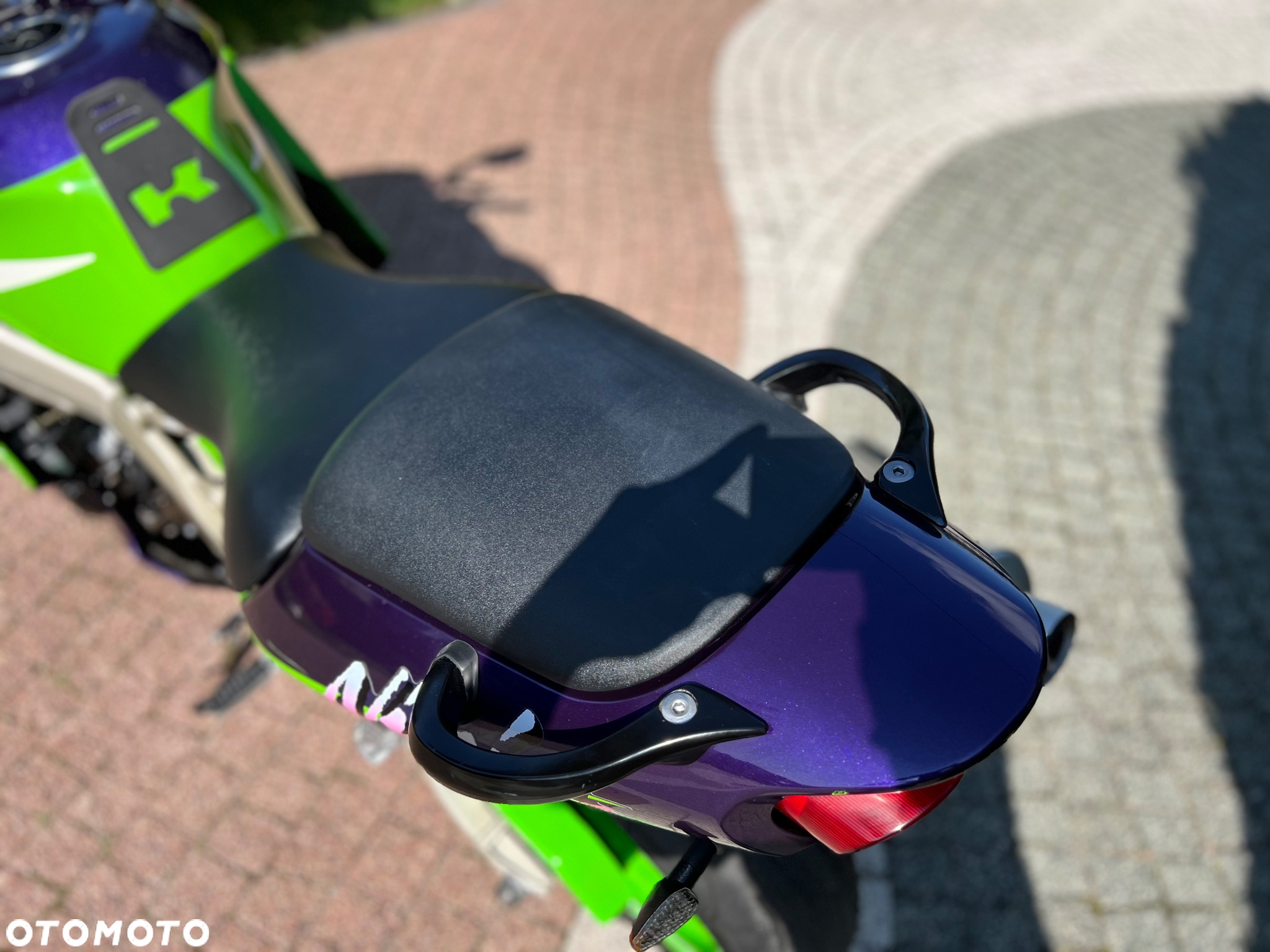 Kawasaki ZXR - 19