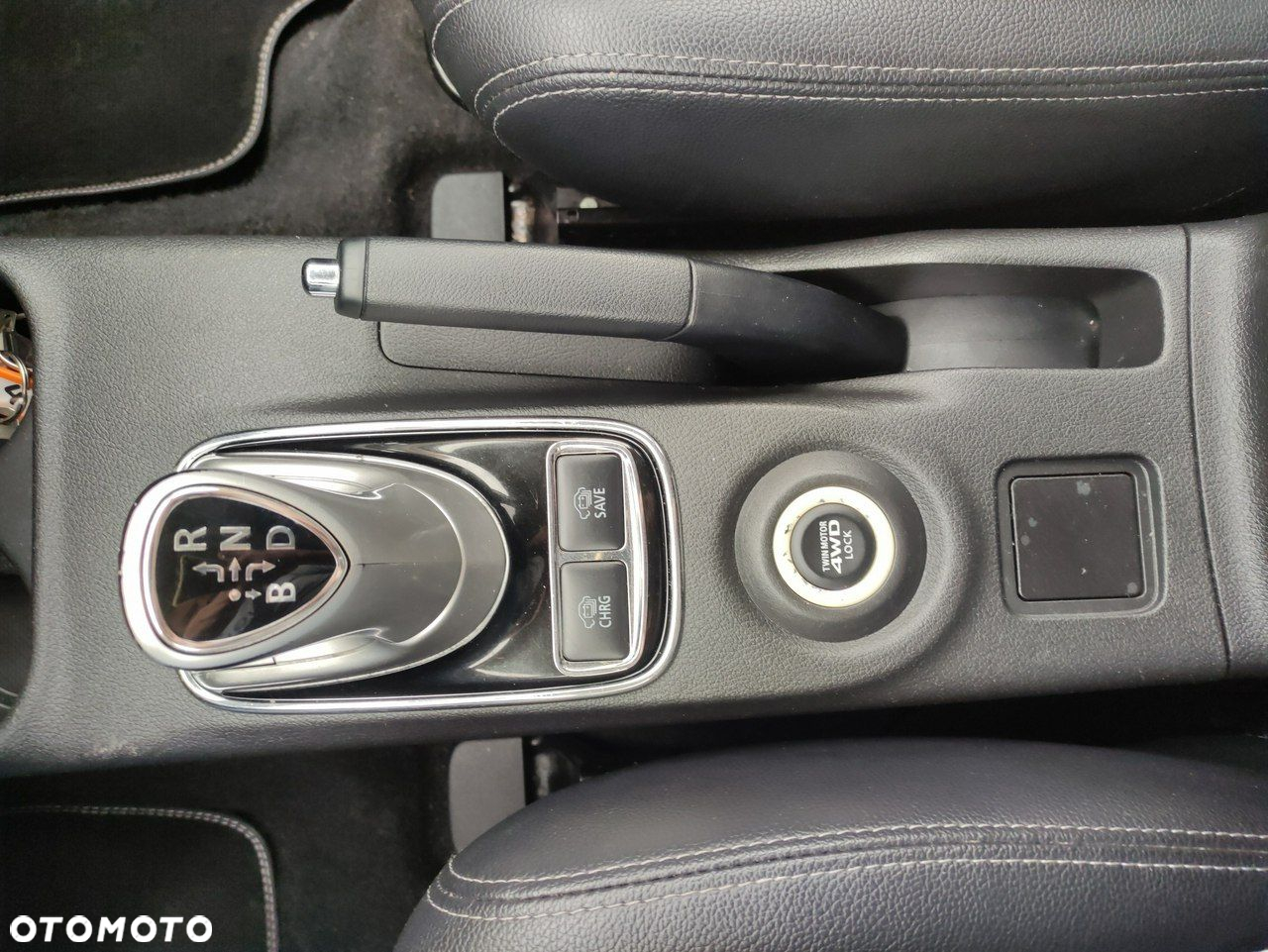 Mitsubishi Outlander - 17