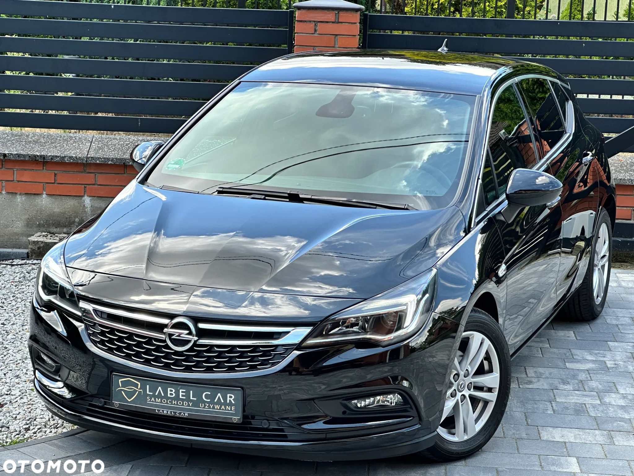 Opel Astra 1.4 Turbo Dynamic - 2