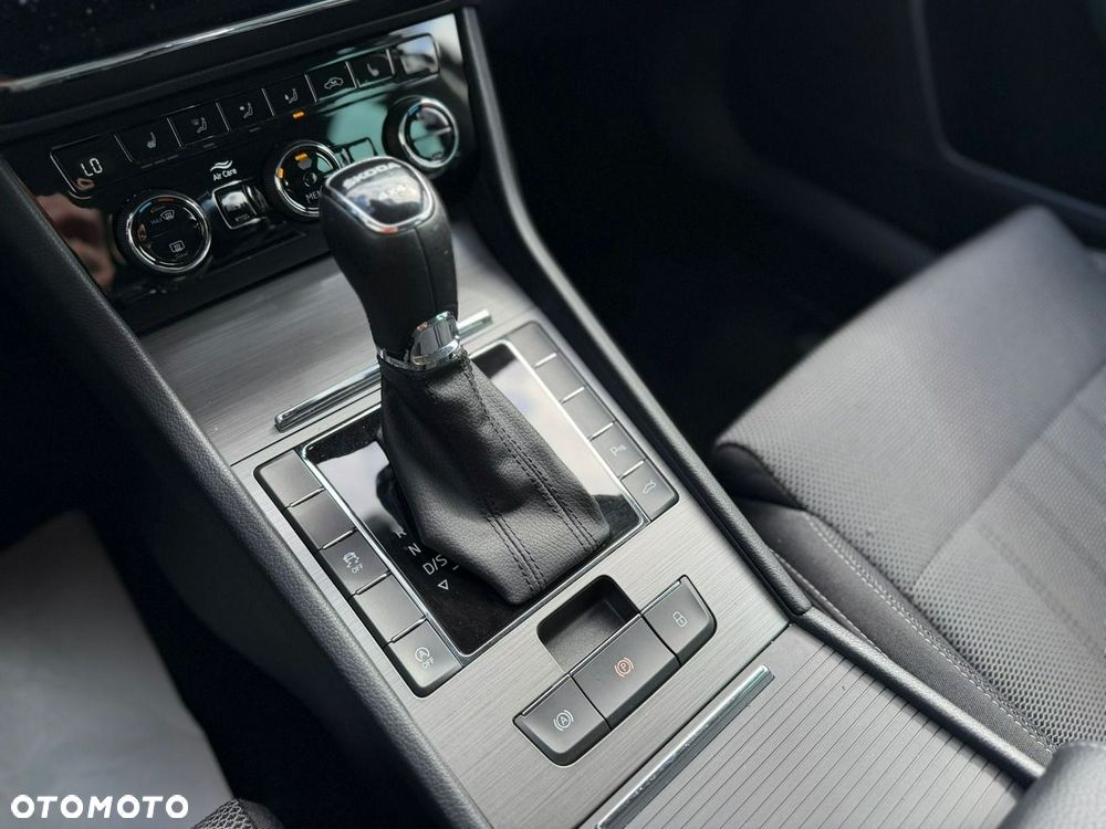 Skoda Superb - 34