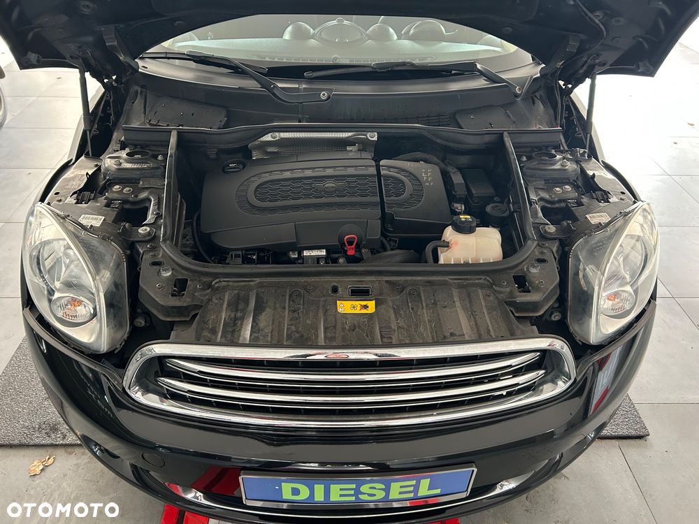 MINI Countryman One D Blackyard - 12