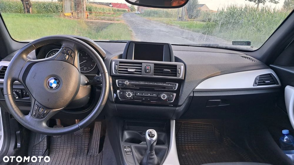 BMW Seria 1 116d EfficientDynamics Edition - 17