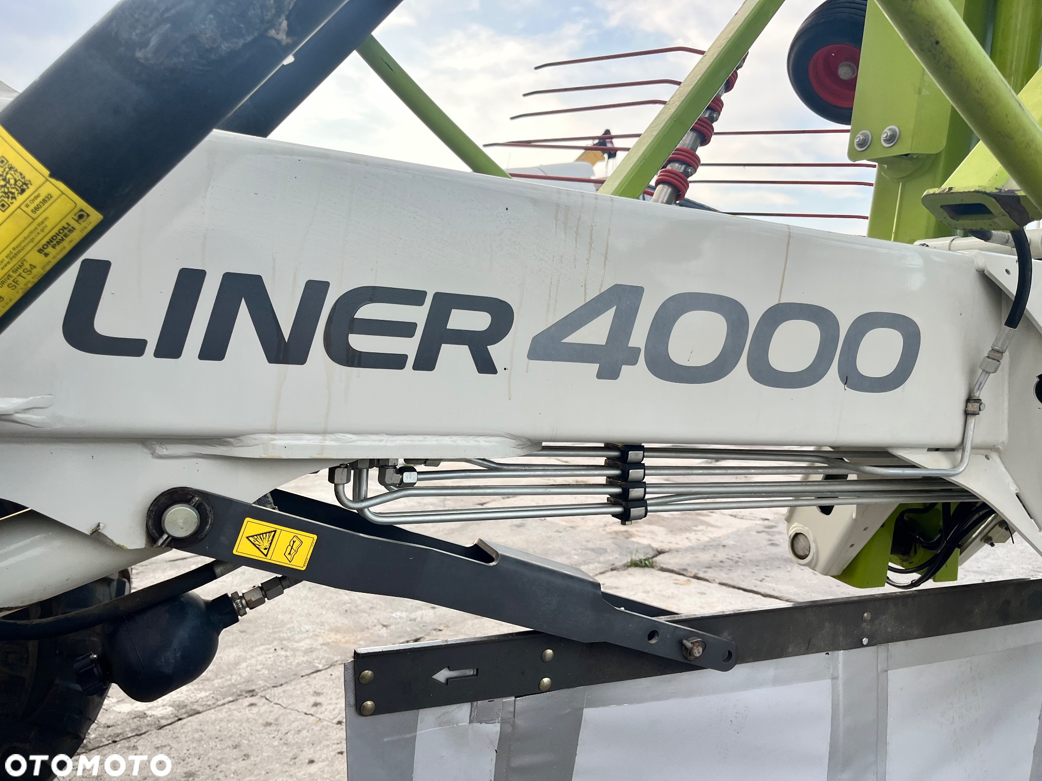 Claas Liner 4000 / zgrabiarka / 4 wirnikowa / 15 metrów / komputer ISOBUS - 19