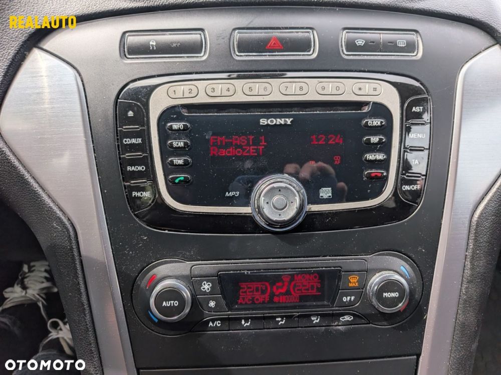 Ford Mondeo - 15